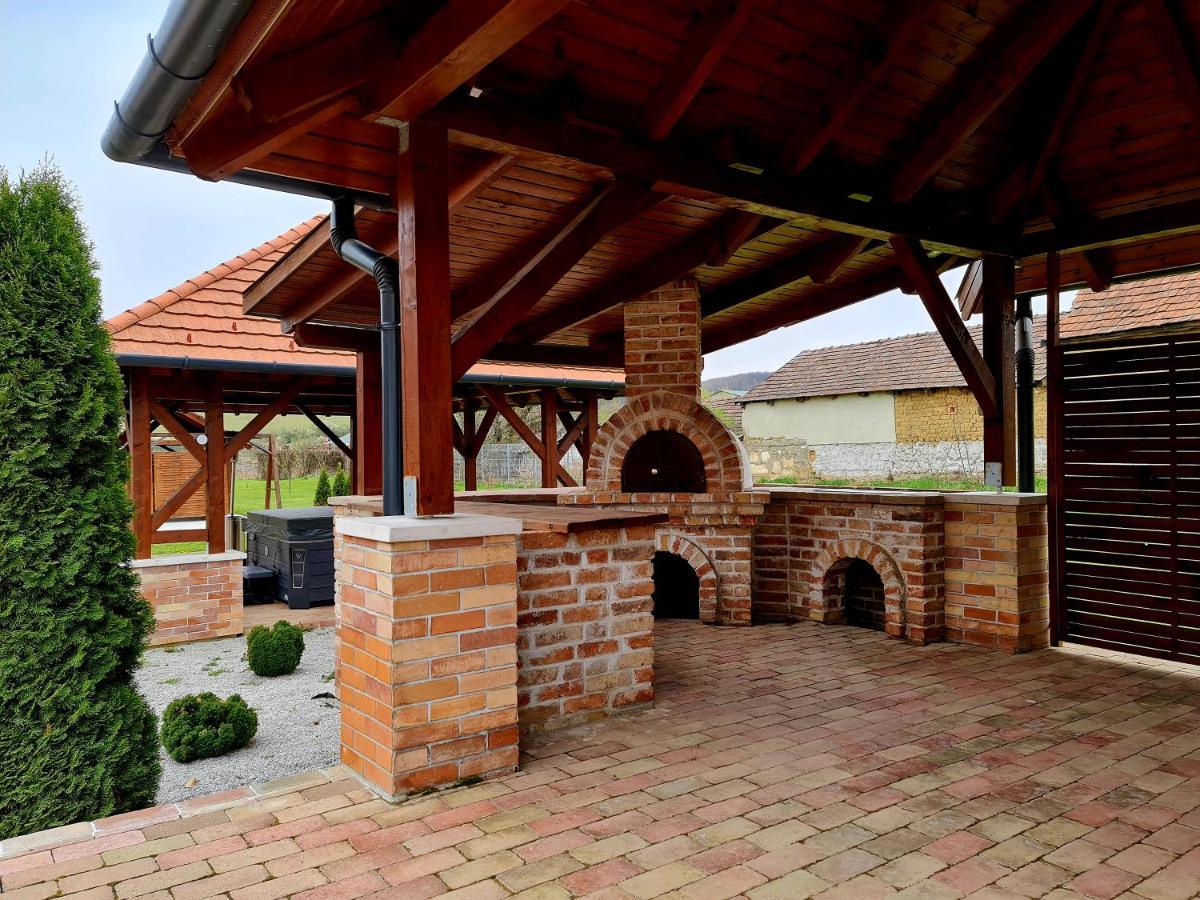 Apartment Meszkoe Vendeghaz -